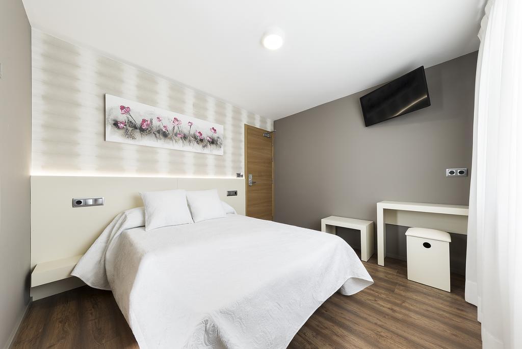 Pension Residencial Victoria Vedra ภายนอก รูปภาพ